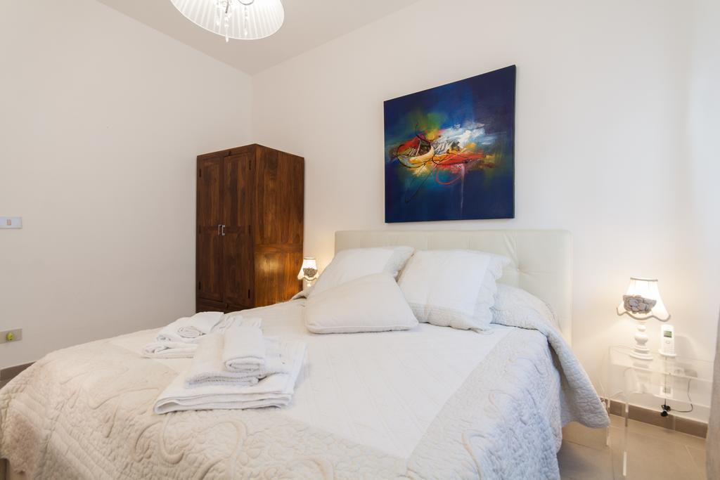 Holiday & House - Imparato Vacanze Prestige Mondello Εξωτερικό φωτογραφία